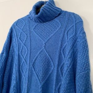 Aerie oversized turtleneck sweater